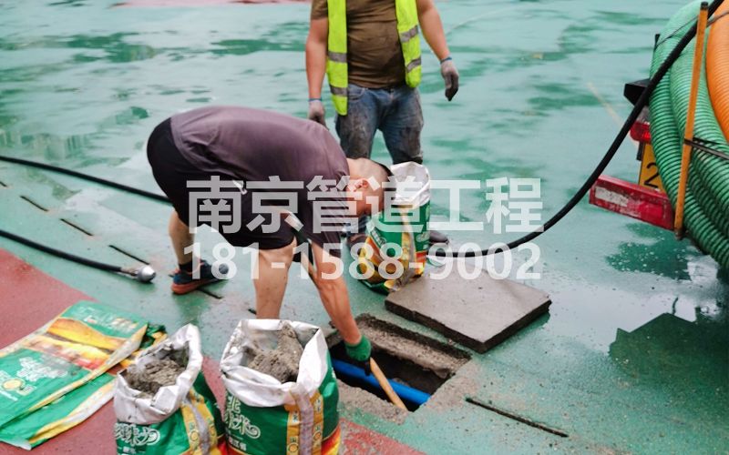 218后白管道清淤